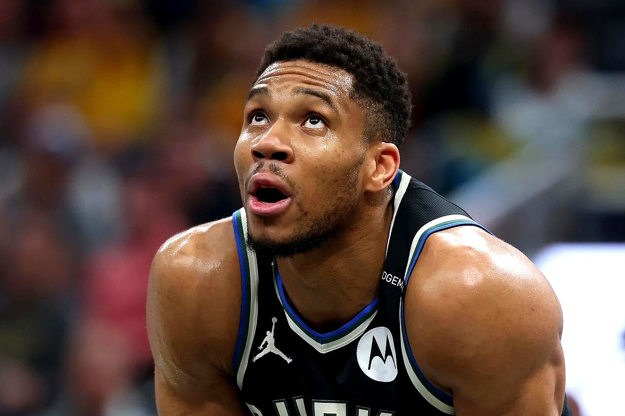 字母哥意外战胜皇家马德里，领先优势明显引爆全场！