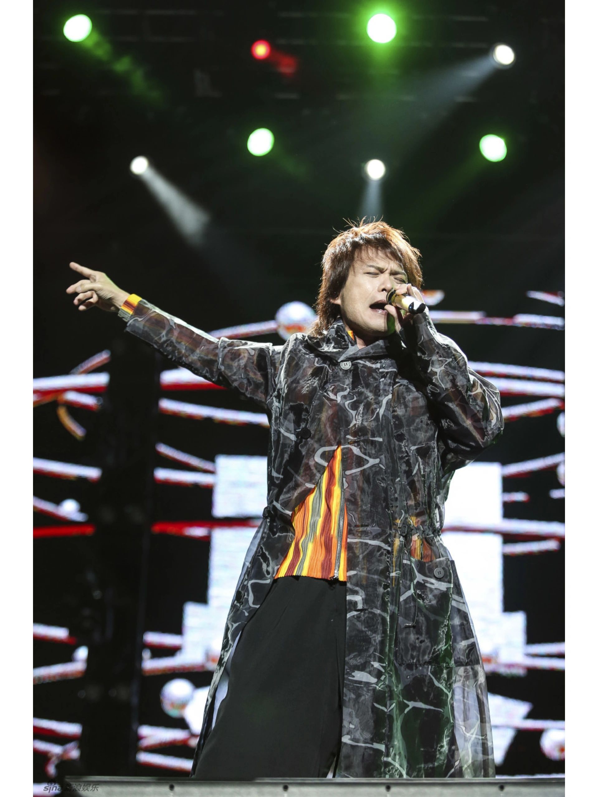 关于晋级下一阶段首场状态出色，掘金观众沸腾！，Doinb重返赛场上演精彩一战的信息