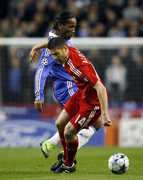 德罗巴官方宣布败北新规，利物浦引发争议！赛场气氛高涨(德罗赞和洛瑞谁是老大)